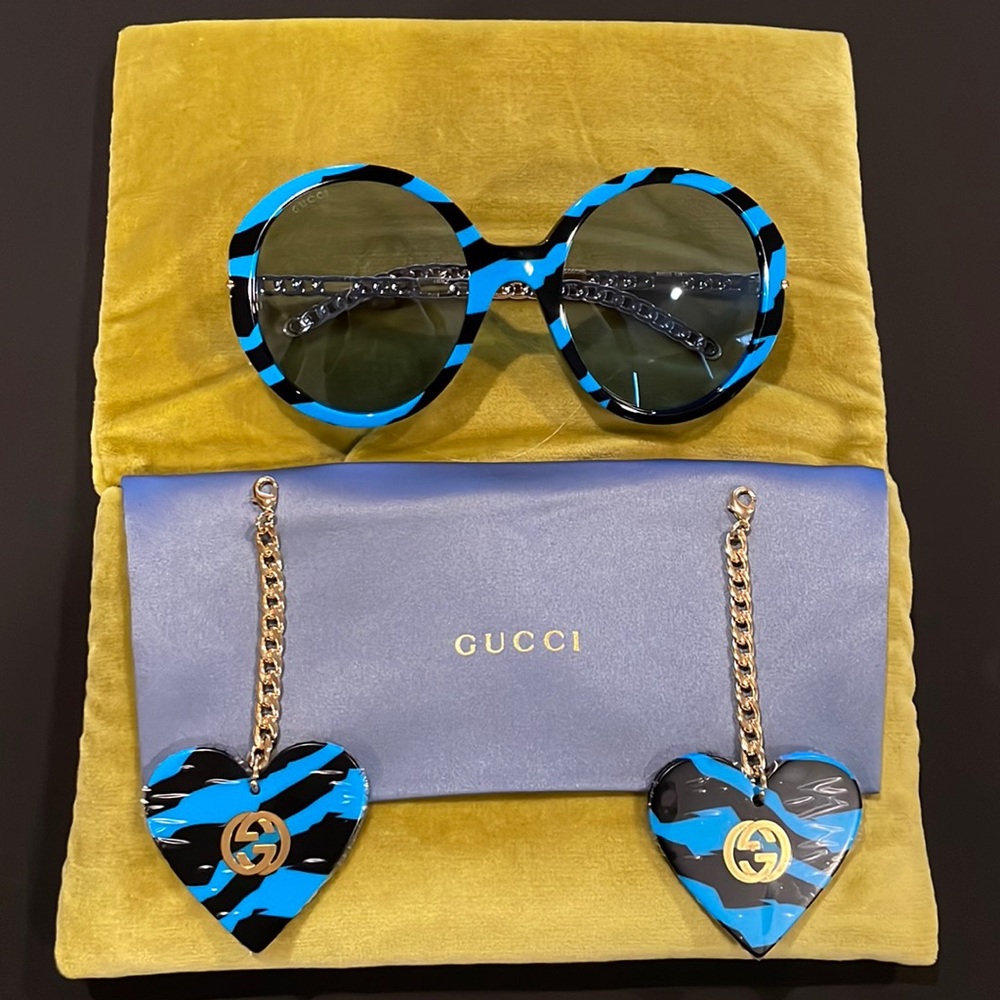 💙 GUCCI CHAIN 0726 Gold Black Blue Zebra Heart Charm Round Sunglasses 💙